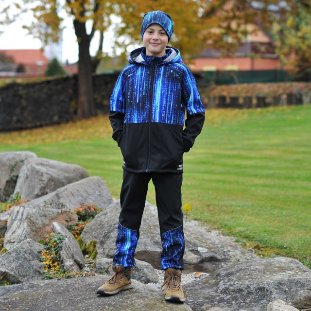 Zimní softshellové kalhoty černé s přestřižením ajťák - klasický střih vel. 92